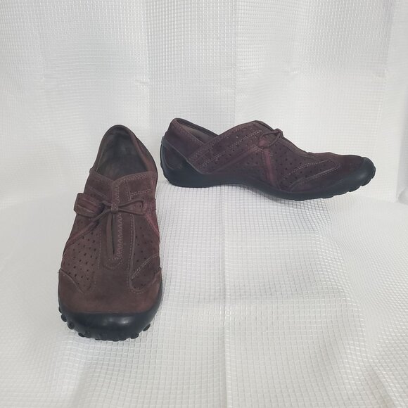 Clarks Privo 8.5M Shoes Moccasin Slip-On Comfort Casual Perforated Suede Brown - Picture 1 of 12